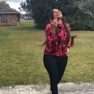 Meet your Posher, Latreache